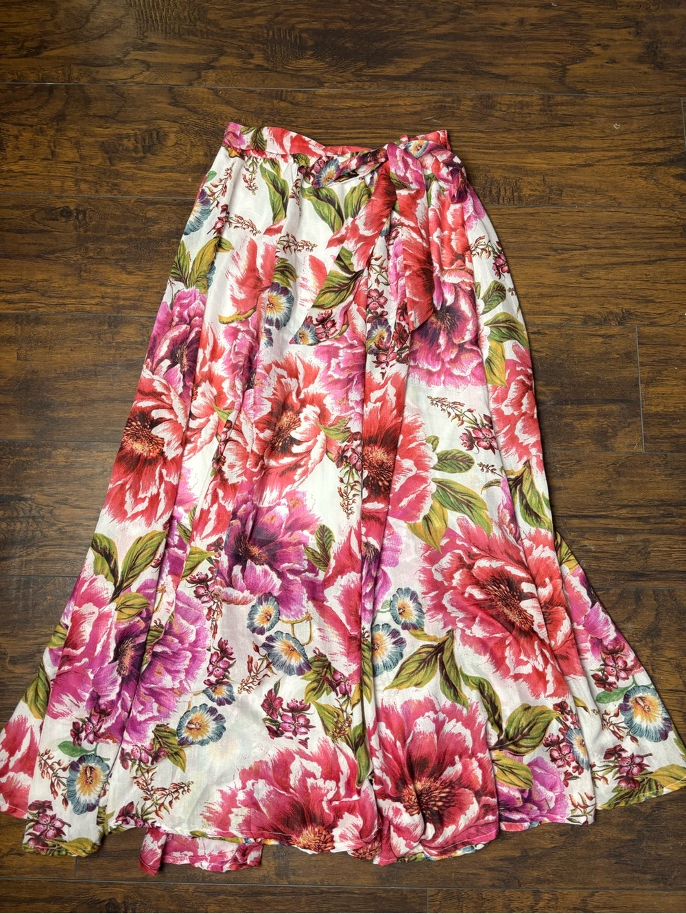 Women’s Her Destiny Floral Maxi Skirt in Pink and White Medium
